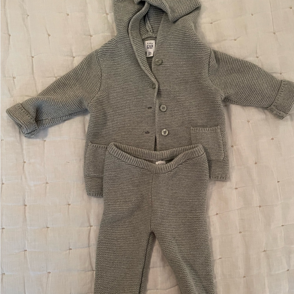 Knit Baby Gap Set